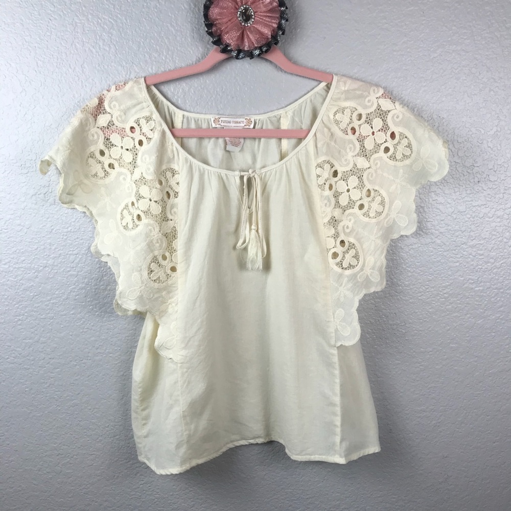 Flying Tomato cream butterfly lace blouse size s